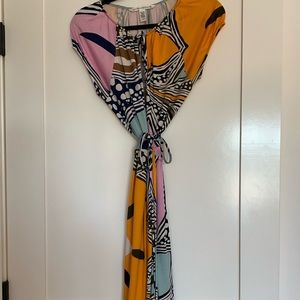 Gorgeous DVF wrap - Size 8
